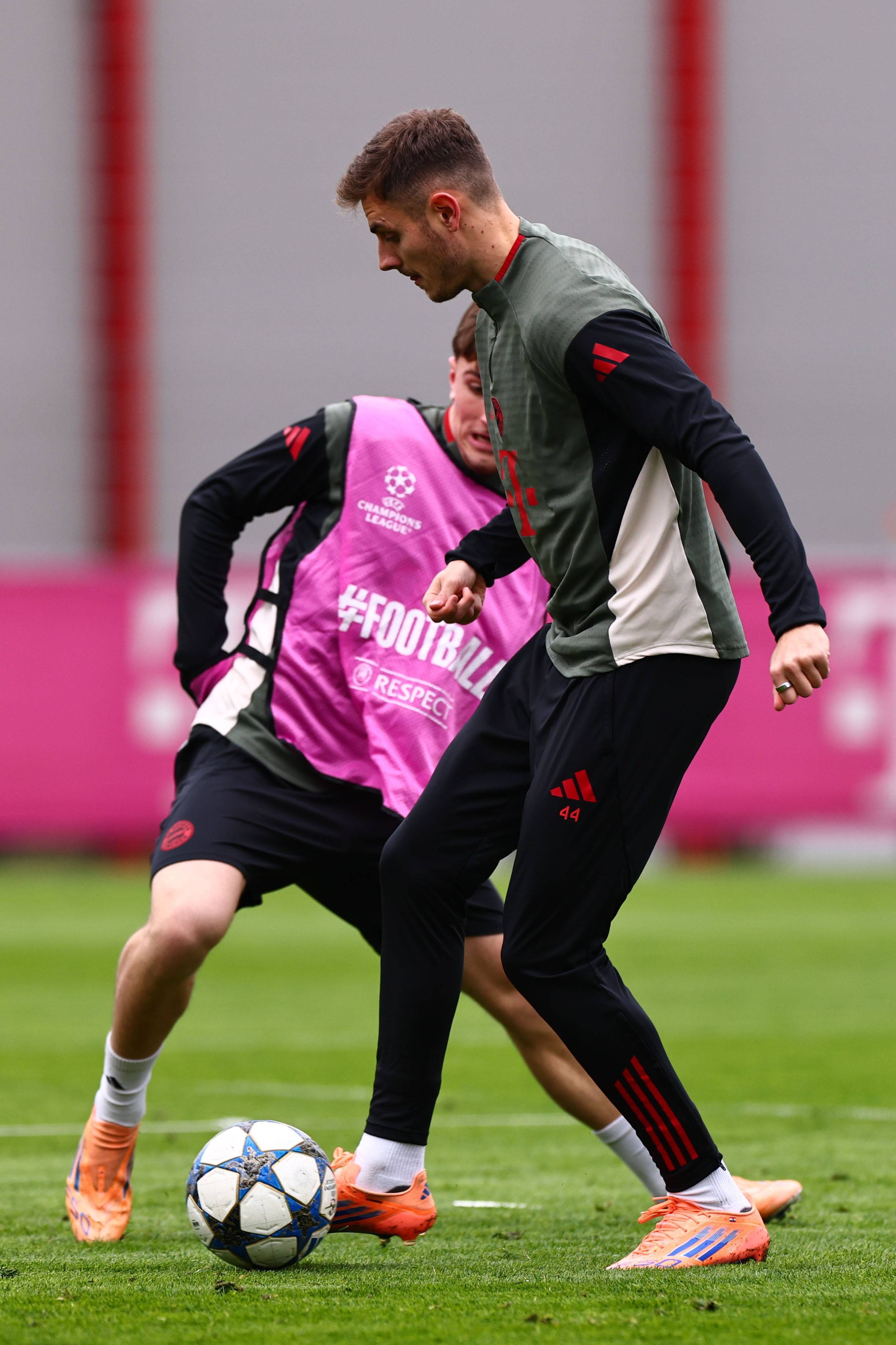 的三段式结 的三段式结